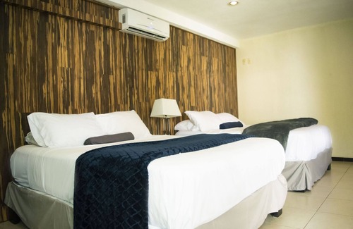León Hotel | Giakor Suites