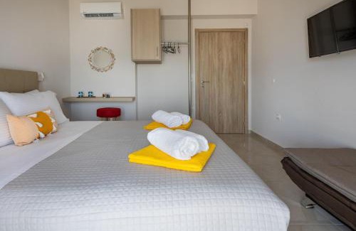 Kefalas Villa | Gianna's Panoramic Seaview Twin Villas with pool 1