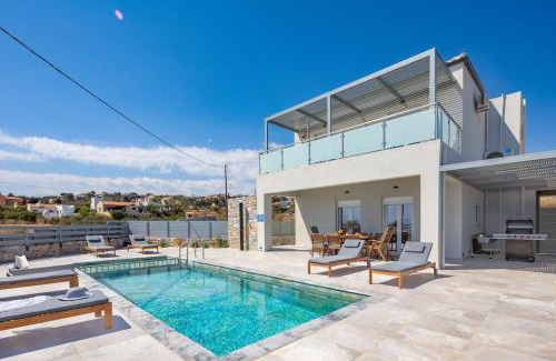 Kefalas Villa | Gianna's Panoramic Seaview Twin Villas with pool 1