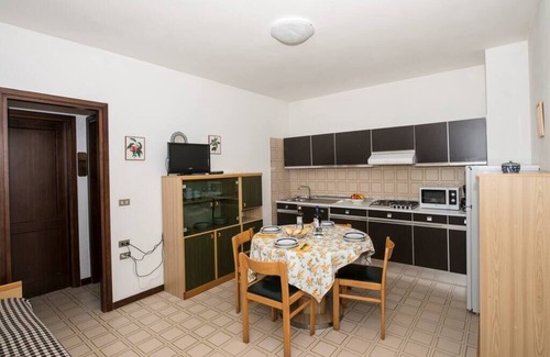 Frader Apartamento | Gianni with 1 bedroom with garden and lake view