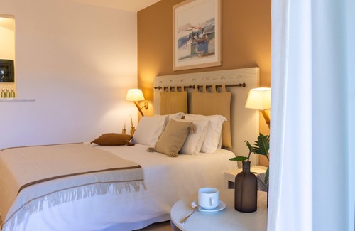Kato Stalos Hotel | Giannoulis Santa Marina Plaza - Adults Only