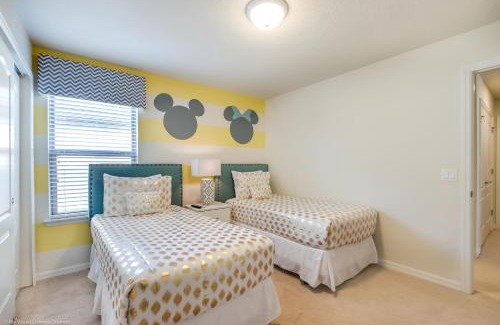 Four Corners Casa | Giant Villa wPool FREE Water Park7mi to DISNEY