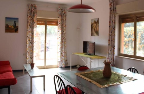 Villagonia Apartamento | Giardini Naxos: Casa Relax