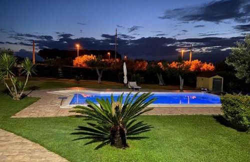 Treglio Casa | Giardino tra gli ulivi