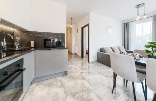 Gorzow Wielkopolski Apartamento | Gicek Apartament 3B bezpłatny PARKING Faktura VAT 4 osobowy K-S SSE