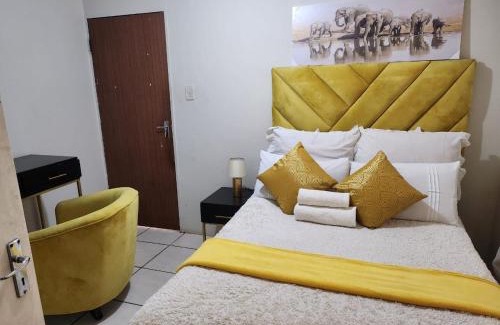 Emalahleni Casa | Gift from G guesthouse