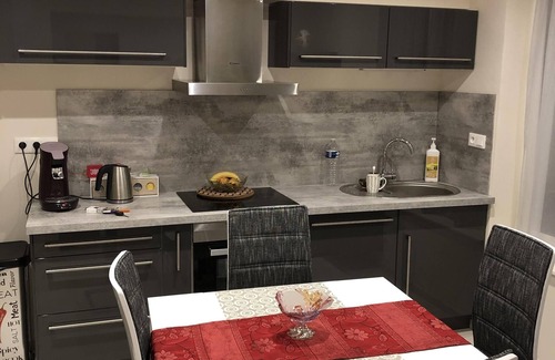 Chatillon-Coligny Apartamento | Gijansèle Alojamiento amueblado