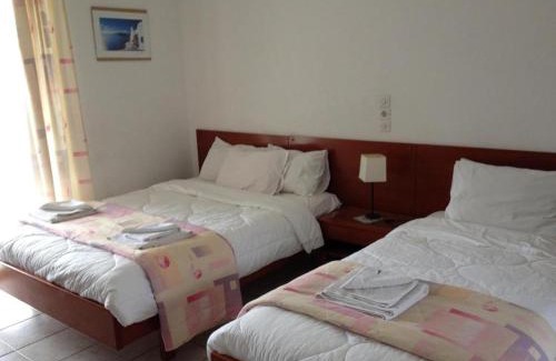 Marmari Apartamento | Gikas Apartments Triple Sea View B7