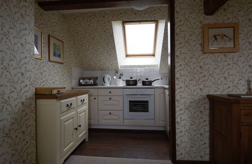 Trecastle Cabaña | Gilfach Farm Holiday Accommodation