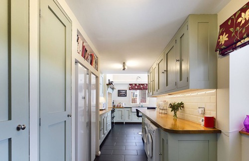 Egremont Casa | GILL GROVE, pet friendly, with hot tub in Egremont, Cumbria