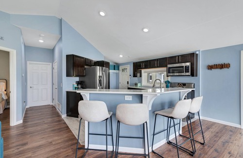 Jackson Cabaña | Gilletts Lake Getaway: A Fall Retreat for Outdoor Fun and Cozy Evenings by the Fire