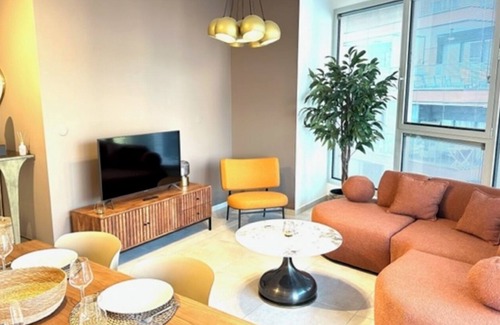 Neve Tzedek Apartamento | Gindi Tower APT - By Beach Apartments TLV