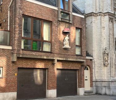 Antwerp Casa | Giorgio