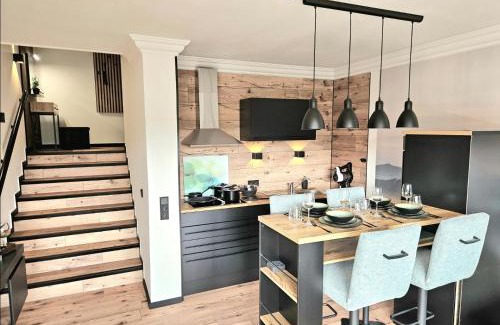 Niedersfeld Apartamento | Gipfelpanorama Winterberg mit Berg- und Seeblick, Boxspringbett mit ausfahrbarem TV
