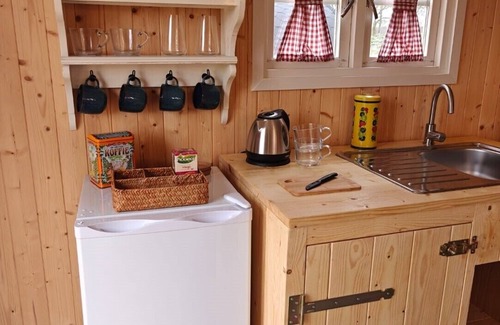 Bergeijk Cabina | Gipsy wagon 2pers at camping Lindershoeve Bergeijk where tranquility and nature come together