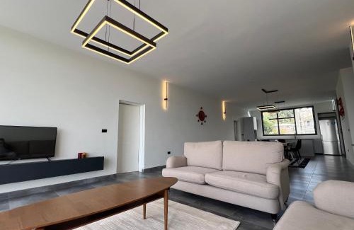 Yeka Apartamento | Girar Apartments