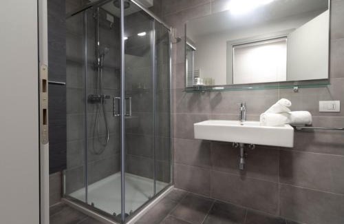 Lecco Apartamento | Girasole Apartment - Affitti Brevi Italia