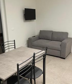 Caldogno-Rettorgole-Cresole Apartamento | Girasole