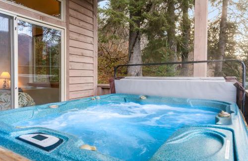 Alyeska Casa | Girdwood Mountain Chateau