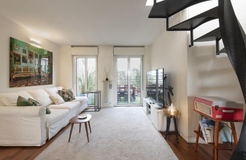 Stadera Apartamento | Giresio 41 - Your Penthouse with Rooftop Garden in Milano Navigli - WIFI
