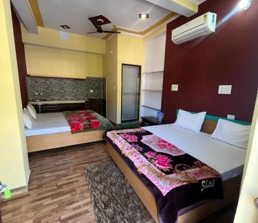 Rudraprayag Casa | GIRISH ALAY HOME STAY