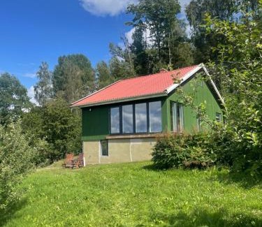 Huskvarna Cama Y Desayuno | Gisebo Vingård