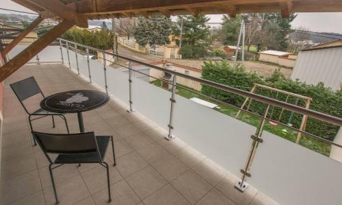 Beauvoir-de-Marc Casa | Gite à la ferme - 240m2 - billard - babyfoot