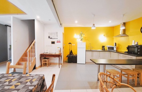Saint-Cyr-sur-Loire Casa | Gite Étape Pour Amoureux du Vélo Azay Centre 12p