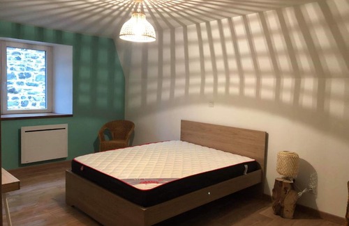 Saint-Victor-la-Riviere Apartamento | Gite 10pers 5 min de besse