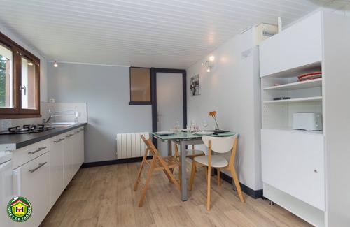 Brie-et-Angonnes Cabaña | Dúplex de 25 m2, en la planta baja, en un edificio autónomo.