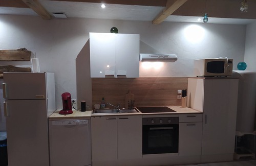 Beauteville Apartamento | GITES LOS GRANEROS DE FLOLIA
