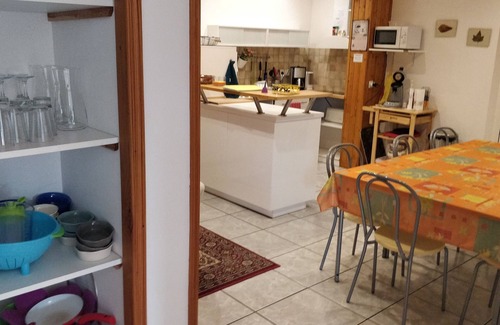 Vieille-Brioude Villa | ALQUILER 6-8 PERS. PISCINA PRIVADA, 3 DORMITORIOS, 3 BDR, COCINA, ALLIER VALLEY