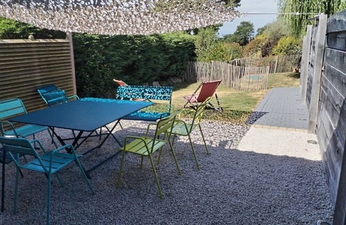 La Bernerie-en-Retz Casa | GITE 8 persons 15 min walk from the beach with swimming pool and spa