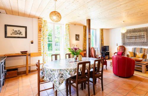 Boussenac Casa | Gite 8 Places En Ariège