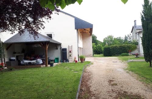 Saint-Genest-d'Ambiere Apartamento | Gite Amanala Poitou