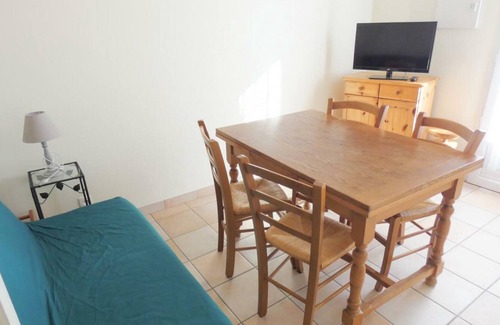 Angoume Casa | Casa rural Angoumé, 2 dormitorios, 4 personas