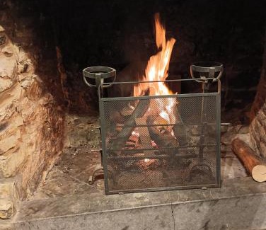 Jalhay Casa | Gite Ardennes Au coin du feu jacuzzi sauna et nature