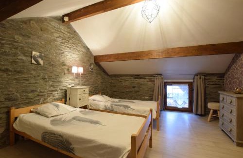 Tavigny Casa | Gite at the Calm way in the Center, cleaning included