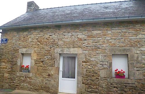 Tregourez Casa | gite au calme centre finistère jardin clos