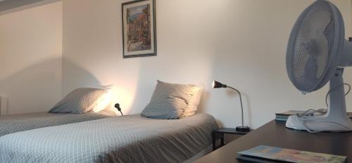 La Bridoire Apartamento | Gite AU CRETET vue campagne La Bridoire proche lac Aiguebelette