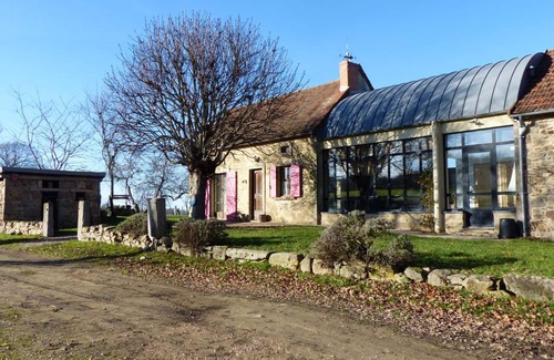 Beaune-d'Allier Cabaña | Gite Beaune-d'Allier, 4 bedrooms, 8 persons