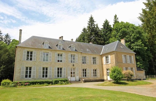 Bellavilliers Cabaña | Gite Bellavilliers, 6 bedrooms, 14 persons