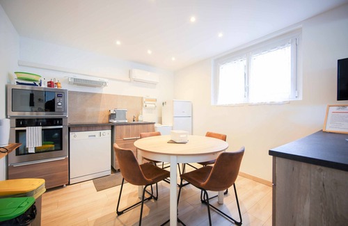 Arnos Casa | Gîte Boubet – Acogedora casa de campo con terraza privada – 4 personas – Naturaleza y actividades