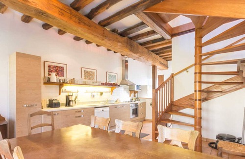 Cernay-la-Ville Cabaña | Gite Cernay-la-Ville, 4 bedrooms, 10 persons
