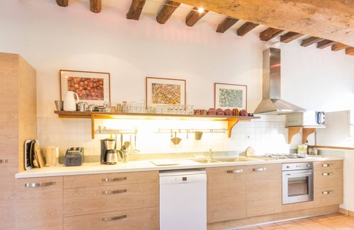 Cernay-la-Ville Cabaña | Gite Cernay-la-Ville, 4 bedrooms, 10 persons