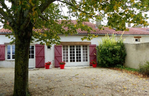 Charroux Cabaña | Casa rural Charroux - Allier, 3 dormitorios, 7 personas