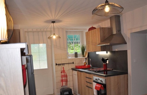 Charroux Casa | Casa rural Charroux - Allier, 2 dormitorios, 4 personas