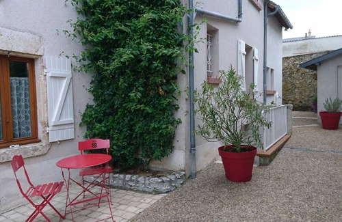 Cour-sur-Loire Cabaña | Gite Cour-sur-Loire, 3 bedrooms, 6 persons