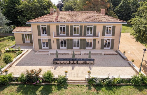 Sainte-Hermine Casa | Gite D'exception en Vendée Jusqu'à 25 Personnes
