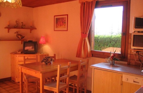 Notre-Dame-de-Bellecombe Chalet De Esquí | Gite de France clasificado **** en chalet Savoyard, con vista, AL PIE DE LAS PISTAS